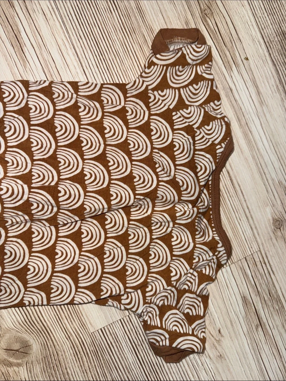 Little sleepies Brown & White Rainbow Print Baby Zip shortie